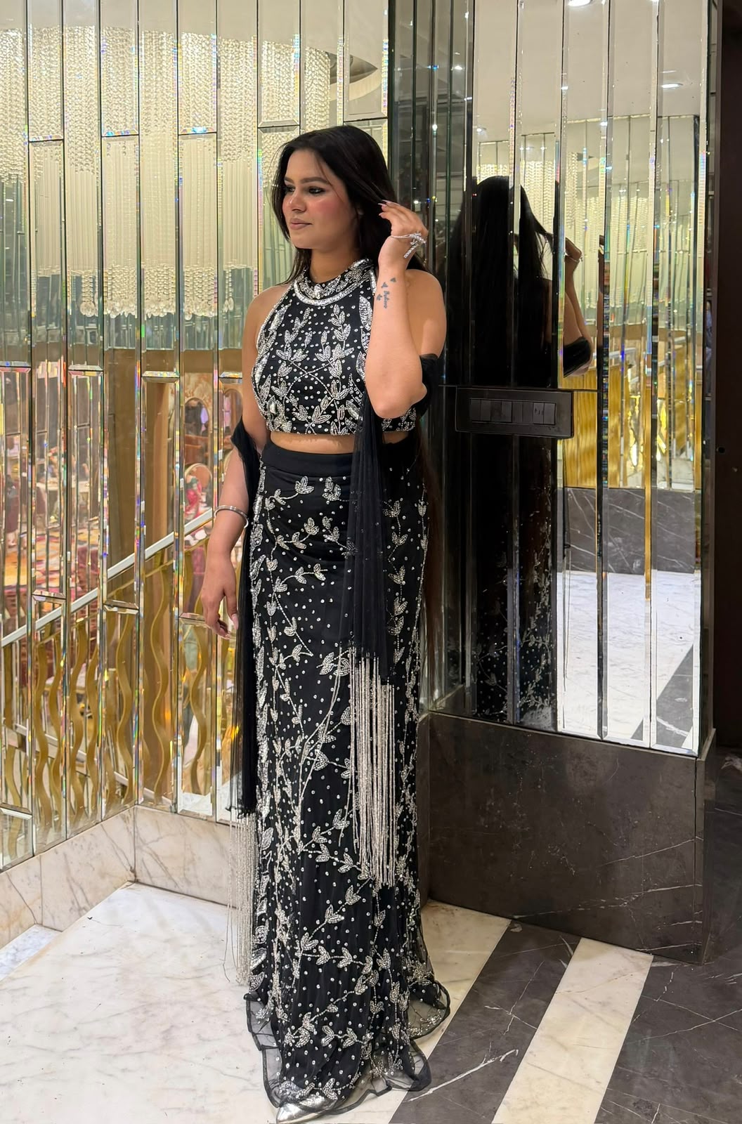 DRESS