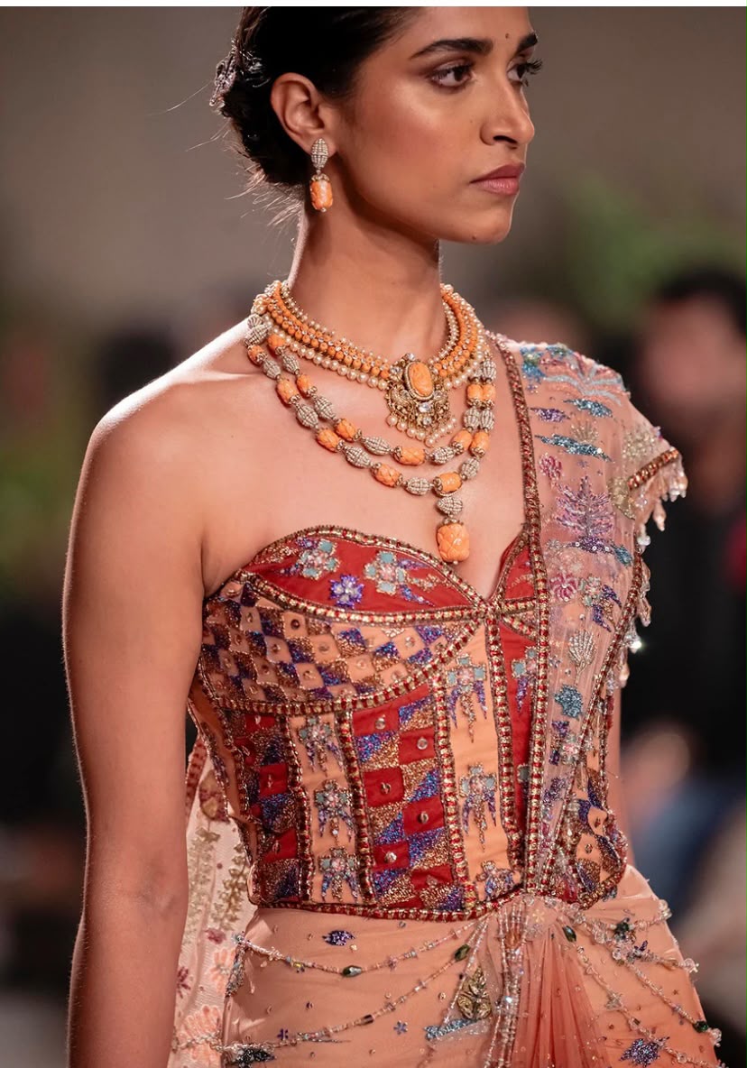 DRESS - Image 4