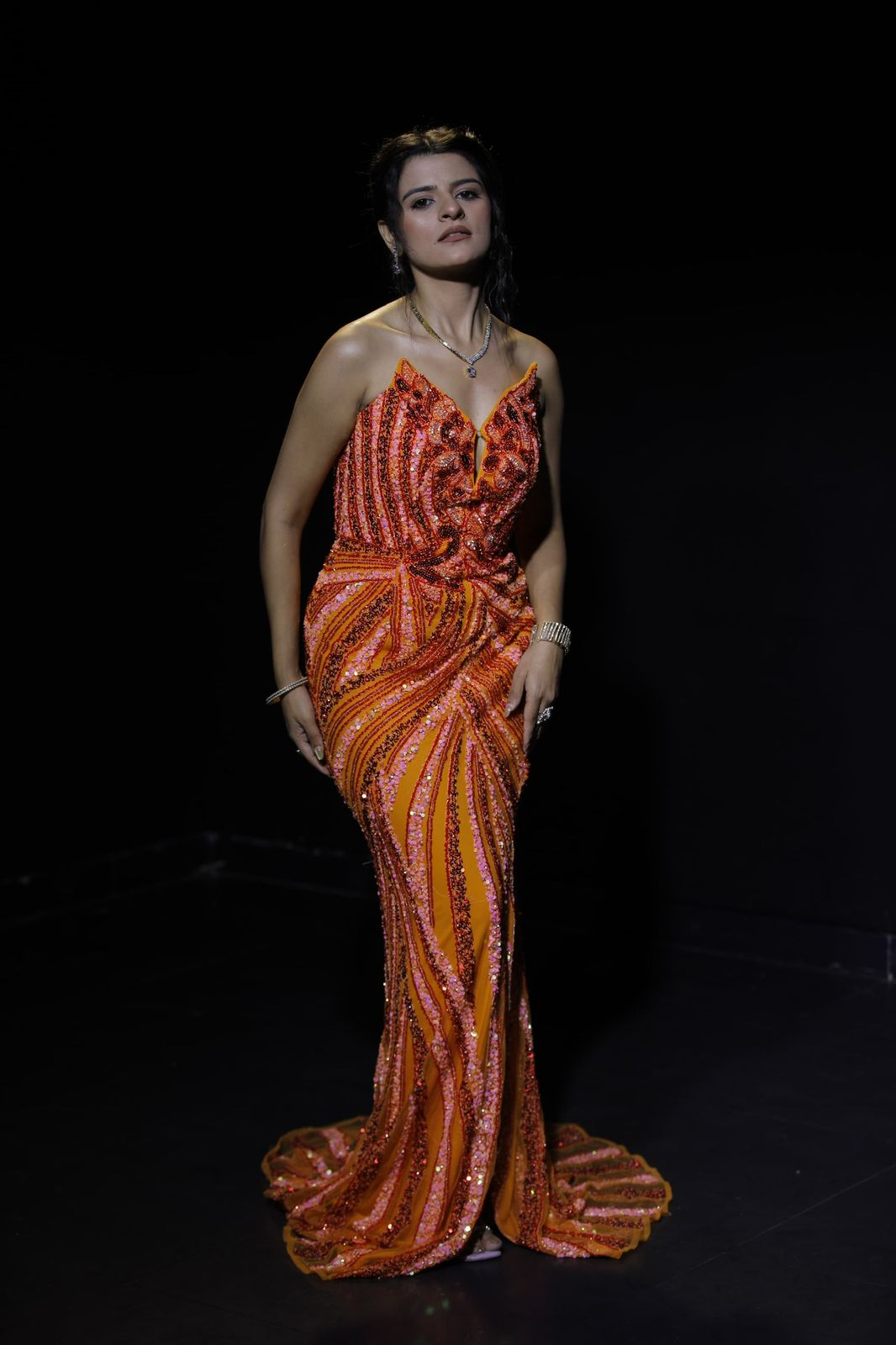 DRESS - Image 2