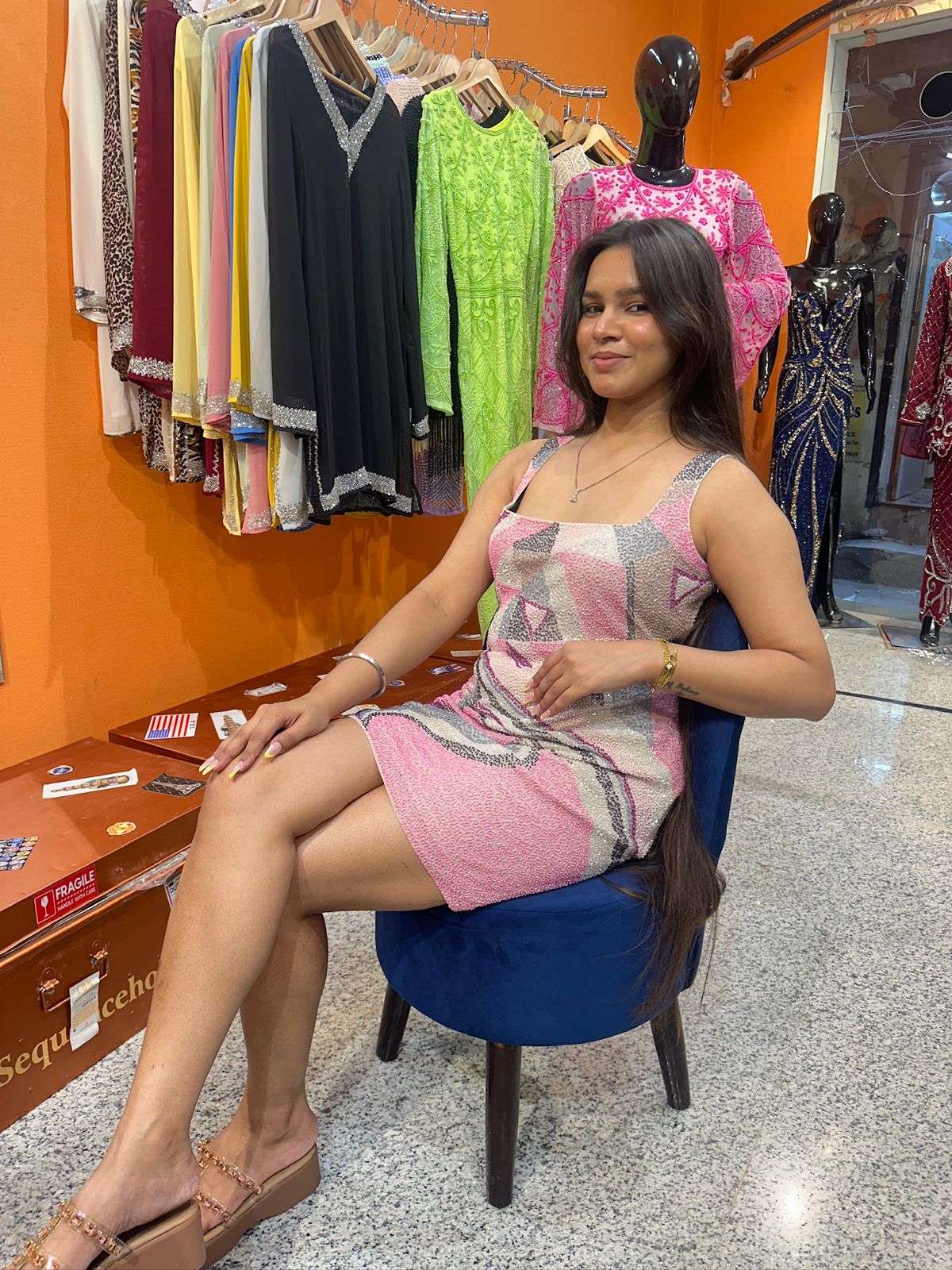 DRESS - Image 2