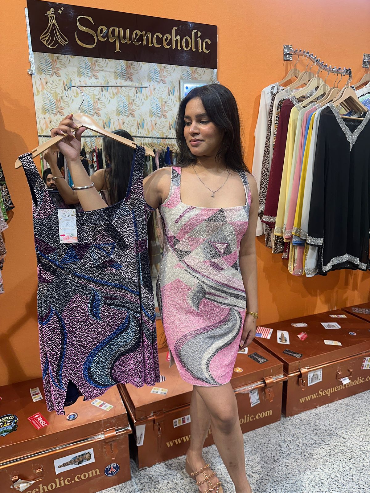 DRESS - Image 3