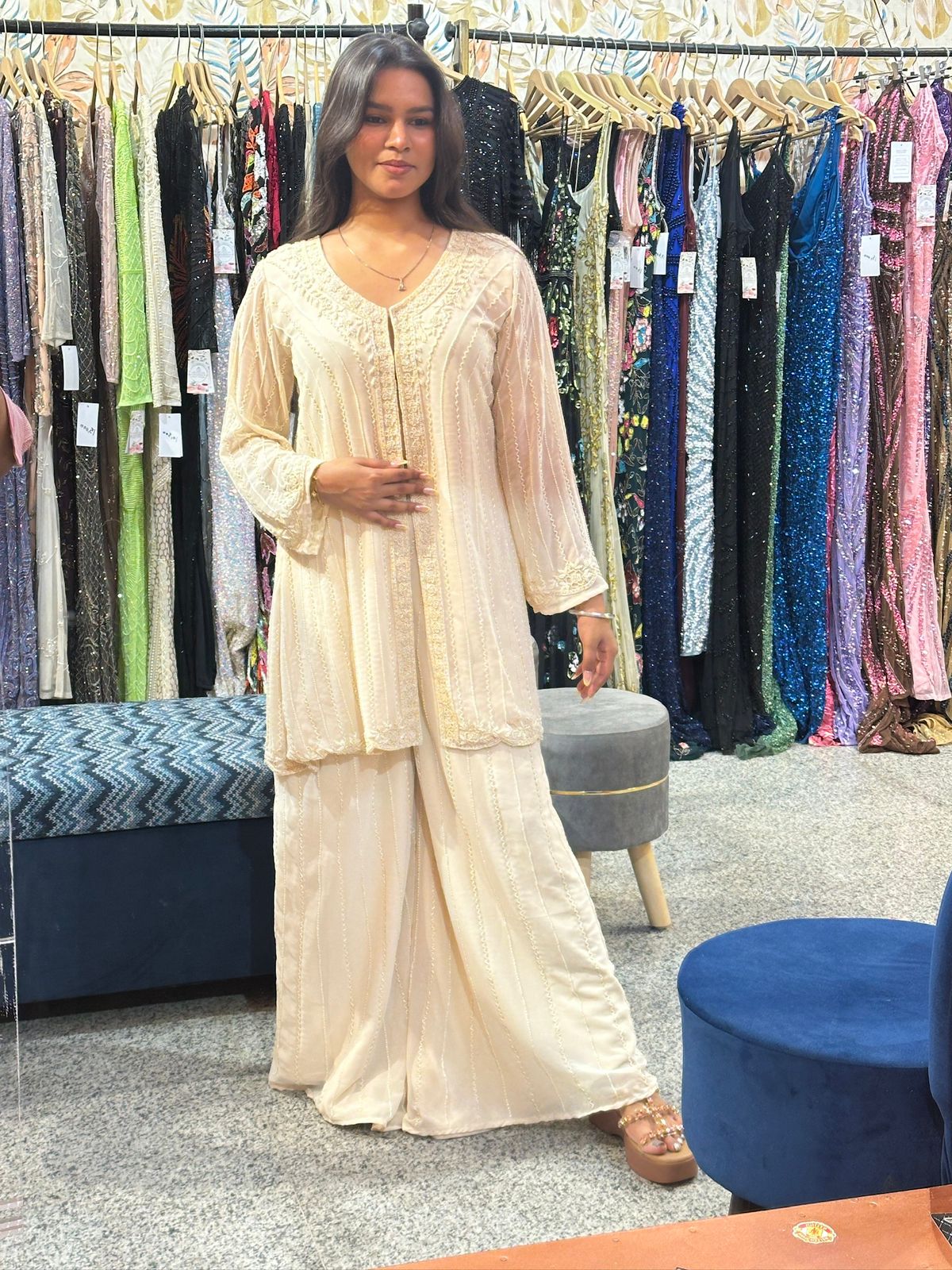 DRESS - Image 4