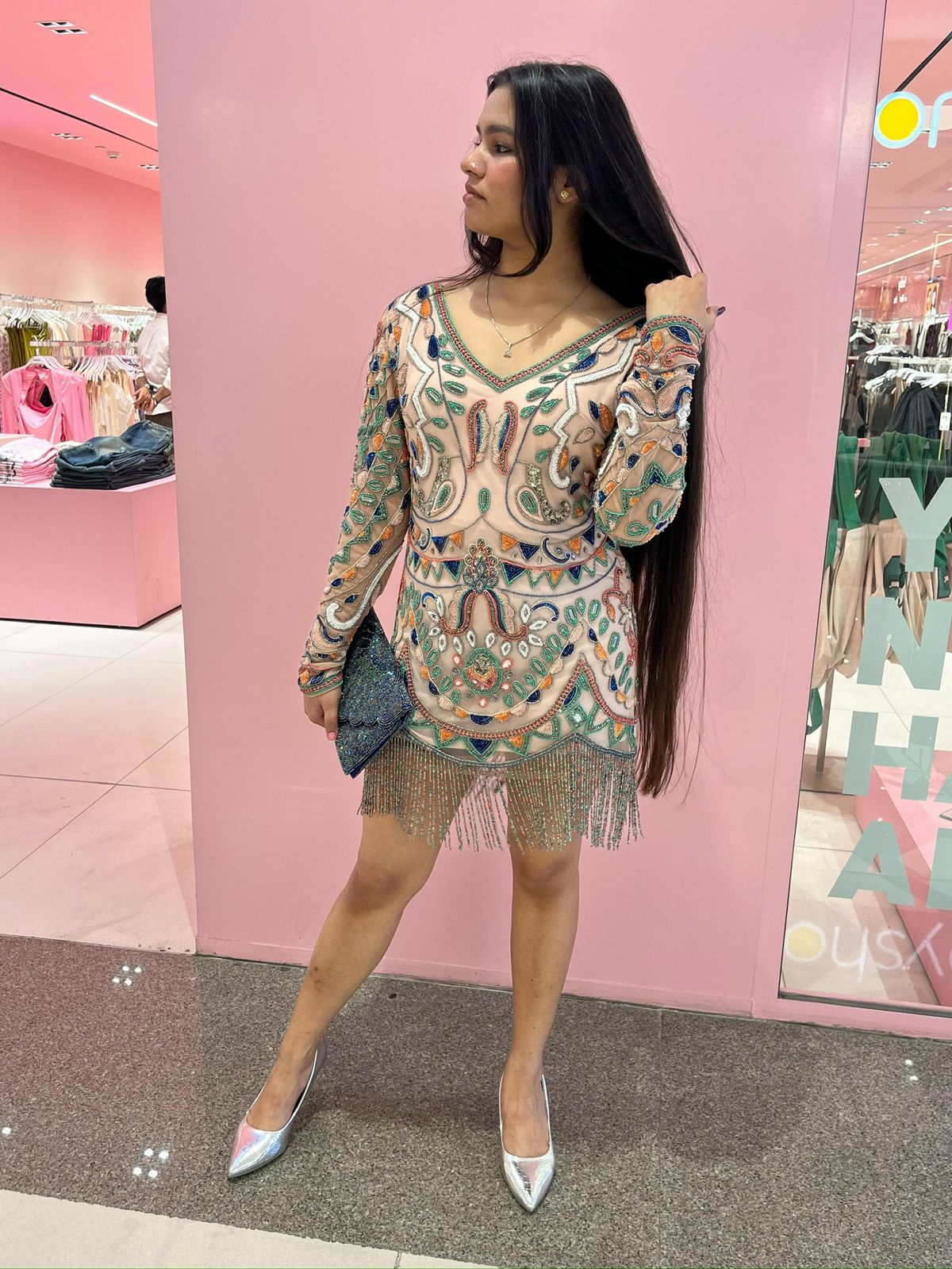 DRESS